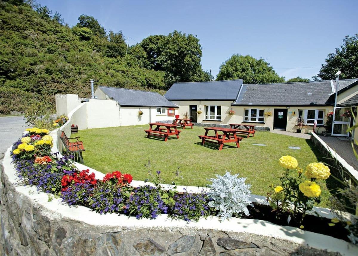 Cardigan Bay Holiday Park ภายนอก รูปภาพ